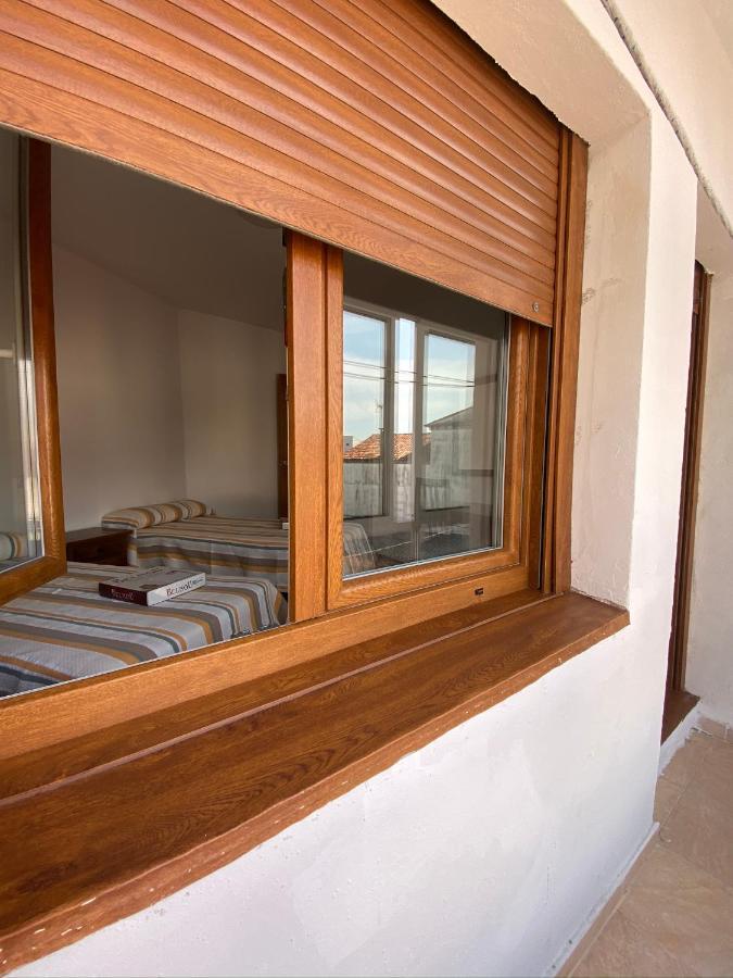 Amplio Apartamento En El Centro De O Grove Kültér fotó